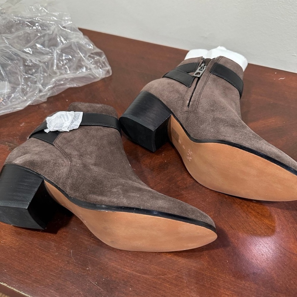 Coach Suede Patricia in Chestnut Msrp $228